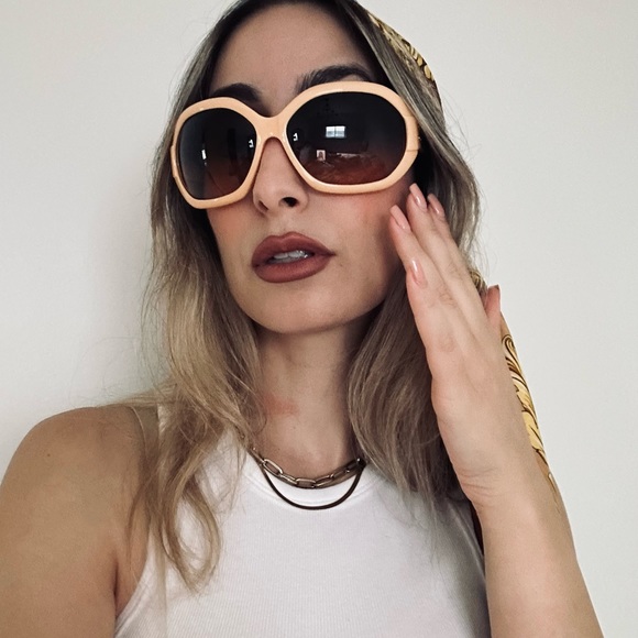 Authentic Vintage 60s Mod Moschino Sunglasses - Picture 2 of 10